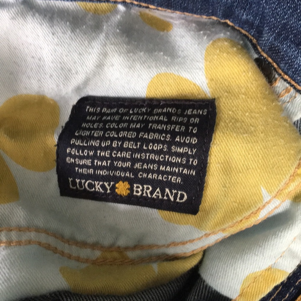 Jeans - Picture 2 of 3